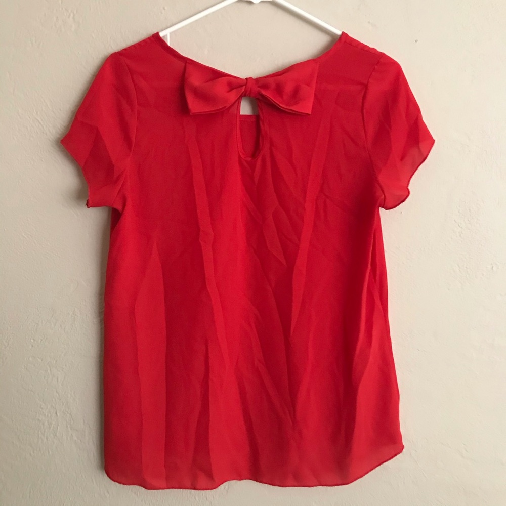Red Bow Back Top